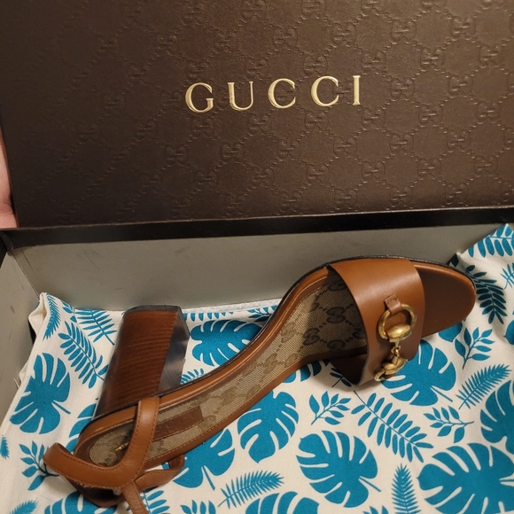 Gucci Heels - Picture 5 of 5